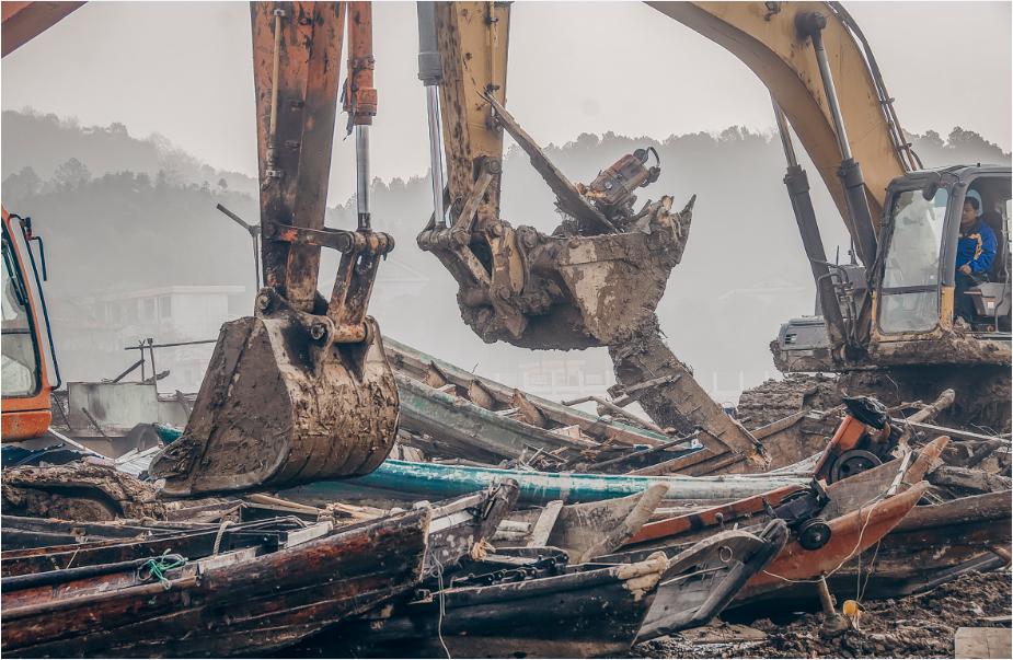 8_4 禁捕退捕（漁船拆解）（組照）傅鋒 1390840385.png