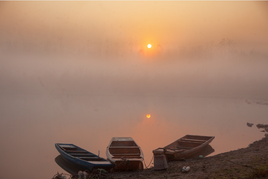 19_4《洞庭晨霧》（組照）李文  18873050161.png