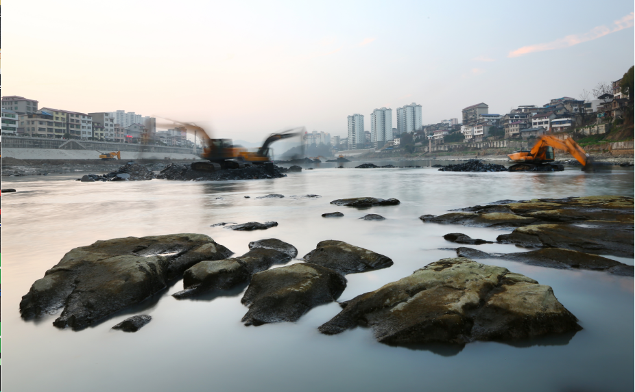 24_1 整治澧水河(組照) 毛治國 15074418098.png