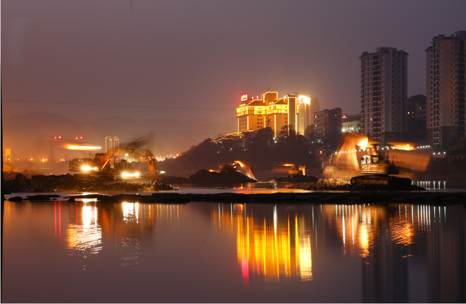 24_4 整治澧水河(組照) 毛治國 15074418098.png