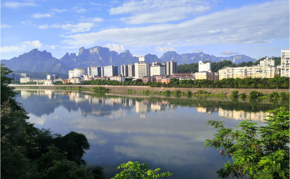 24_6 整治澧水河(組照) 毛治國 15074418098.png