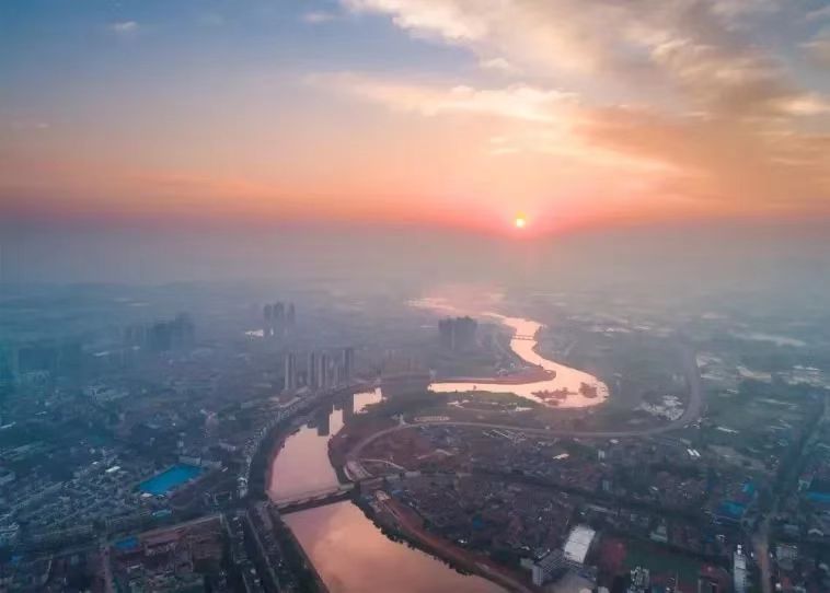 1672878546153004065.jpg 1672878546153004065.jpg