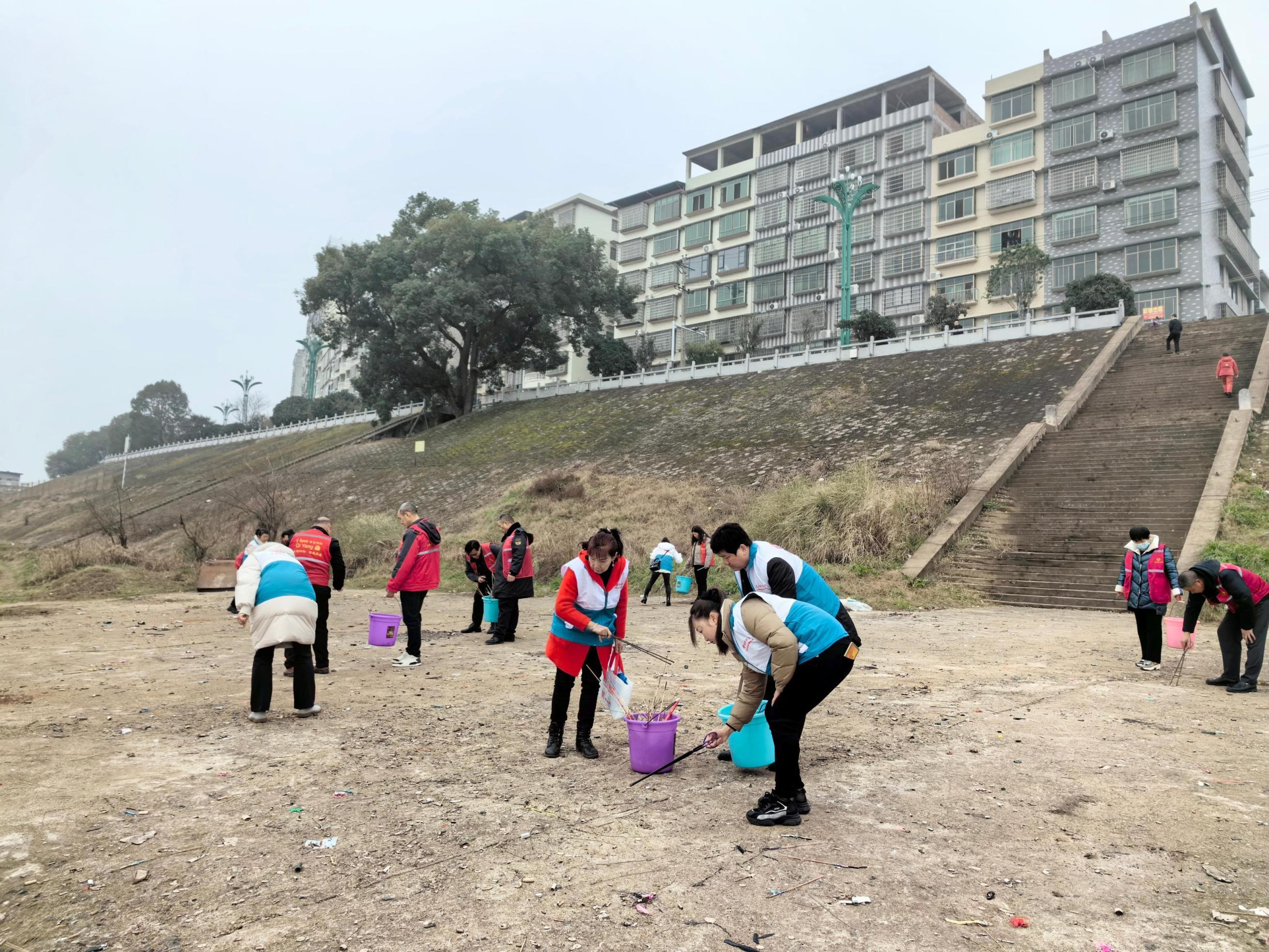 1709610119062084184.jpg 3.5學(xué)雷鋒祁陽(yáng)3.jpg